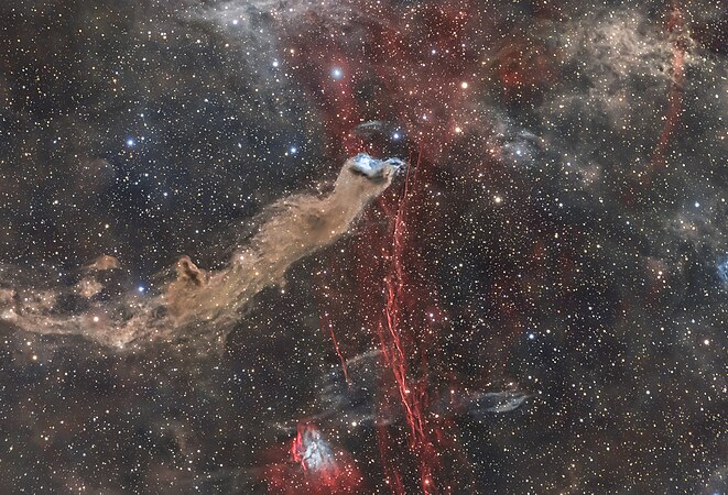Wolf's Cave Nebula lbn 528. Photo by Gianni.lacroce
