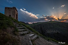 Castillo de Zahhak.jpg