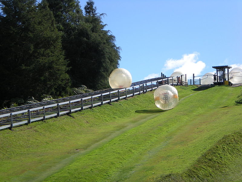 File:Zorb 02.jpg