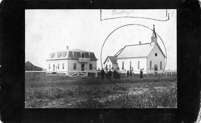 File:Église Letellier au Manitoba BAnQ P748S1P2175.jpg