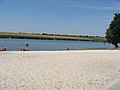 Polski: Plaża nad Jeziorem Grzymisławskim English: Beach at Grzymisławskie Lake