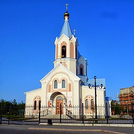 Kostel svatých Petra a Pavla, Salechard, sv.  Sverdlová, 6 - panoramio.jpg