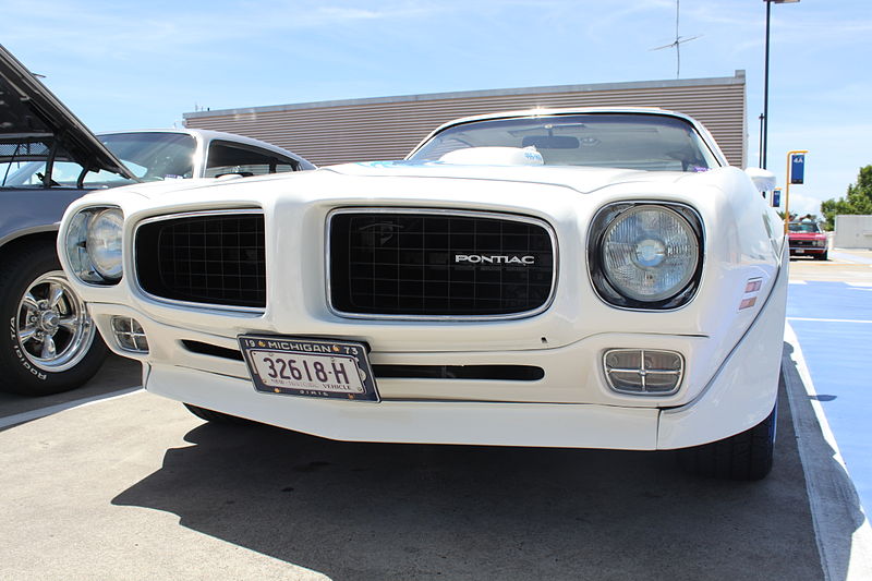 File:1973 Pontiac Firebird Trans Am (16298679356).jpg