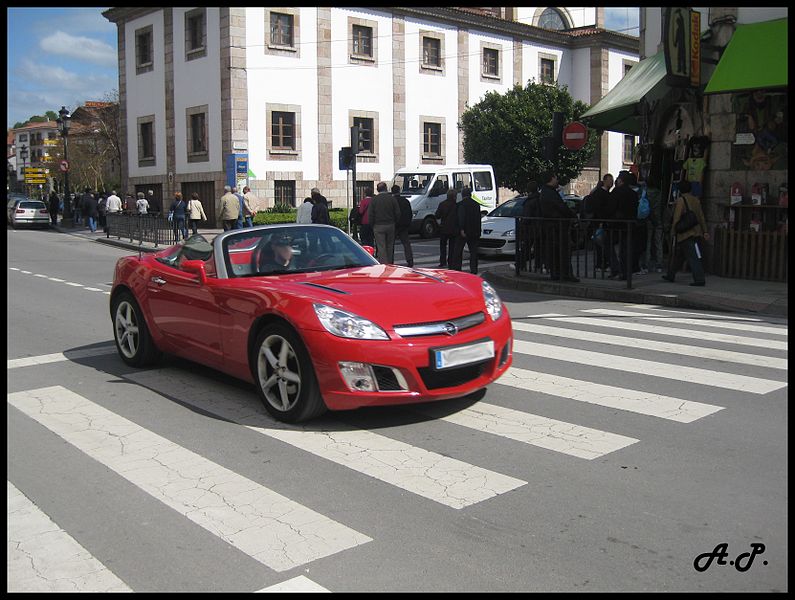 File:2008 Opel GT (3728948151).jpg