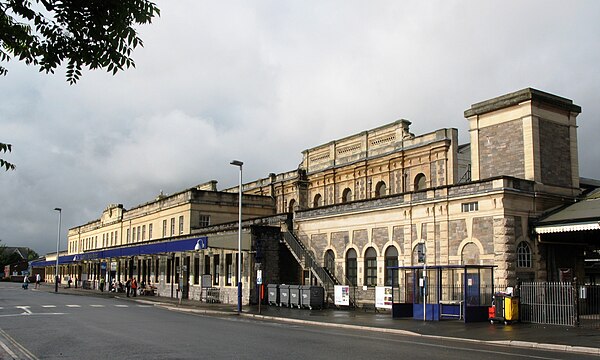 Exeter St Davids railway station