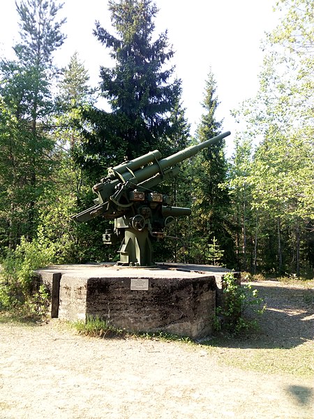 File:8.8 cm Flak 2.jpg