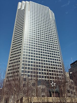 <span class="mw-page-title-main">909 Chestnut Street</span> 46-story skyscraper in downtown St. Louis