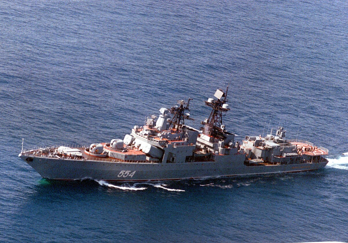 Hasil gambar untuk Kapal perusak Admiral Tributs dan Vinogradov