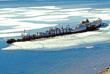 Roald Amundsen's ship Maud at Cambridge Bay prior to being salvaged. This was not the ship in which Amundsen was the first to sail the Northwest Passage; that was the Gjøa.