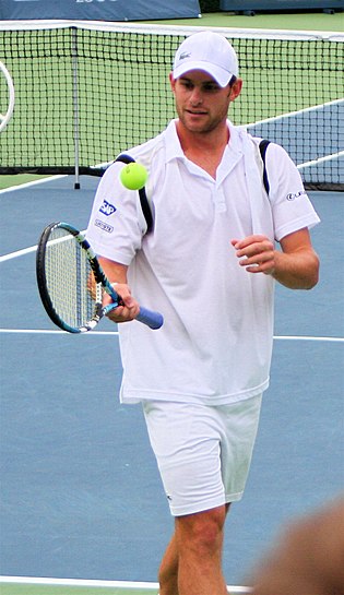 2007 champion and 2008 quarterfinalist Andy Roddick headlined the field in the singles event Andy Roddick.jpg