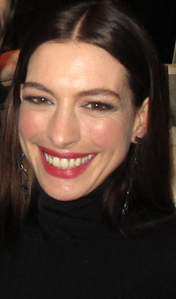 File:Anne Hathaway 2019 (cropped).jpg