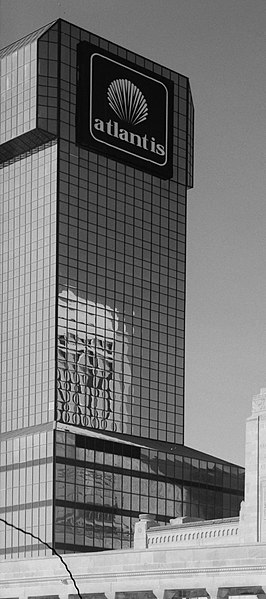 File:Atlantic City Convention Hall, On Boardwalk, West of Mississippi Avenue, Atlantic City (Atlantic County, New Jesey) (cropped).jpg