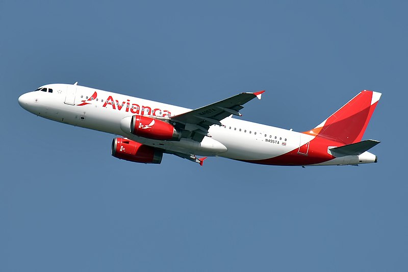 File:Avianca Costa Rica, N495TA, Airbus A320-233 (49593356571).jpg