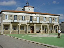 Archivo:Ayuntamiento_de_Bogajo.jpg