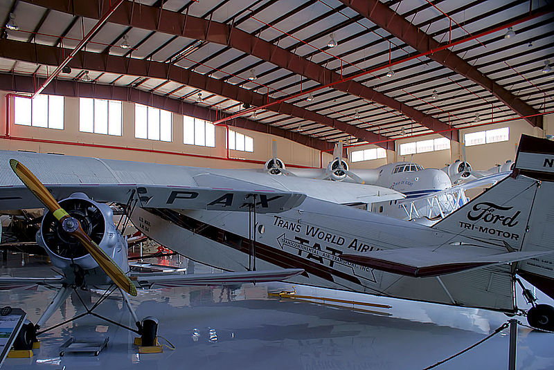 File:Bücker Bü-133C Jungmeister Ford 5-AT-D Trimotor Indiana Jones LRear FOF 23Jan2011 (14588534544).jpg