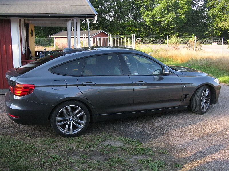 File:BMW 328i GT F32 (9429497205).jpg