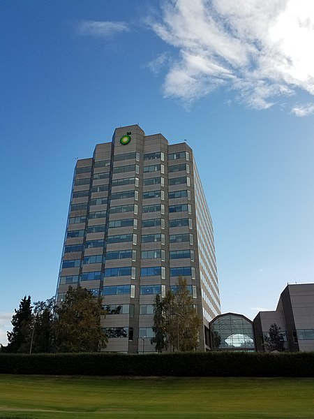 File:BP Building, Midtown Anchorage, Ak.jpg