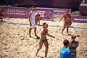 Deutsch: Beachhandball bei den Olympischen Jugendspielen 2018; Tag 4, 10. Oktober 2018; Mädchen, Vorrunde, Gruppe A - Ungarn-Chinese Taipei (Taiwan) 2:0 English: Beach handball at the 2018 Summer Youth Olympics at 10 October 2018 – Girls Preliminary Round Group A‎ – Hungary-Chinese Taipei 2:0