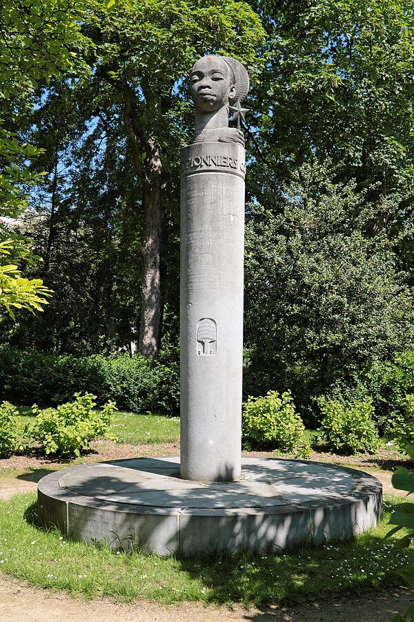 Monument aux pionniers coloniaux de la commune d'Ixelles