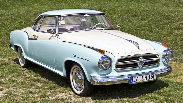 640px-Borgward_Isabella_Coupé_front_20110611.jpg