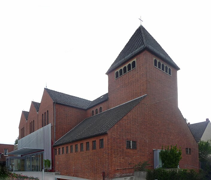 File:Bremen-Neustadt Herz-Jesu-Kirche 01.jpg