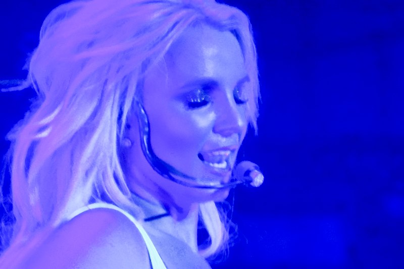 File:Britney Spears- Piece of Me - Jan 2014-36 (12415507233).jpg