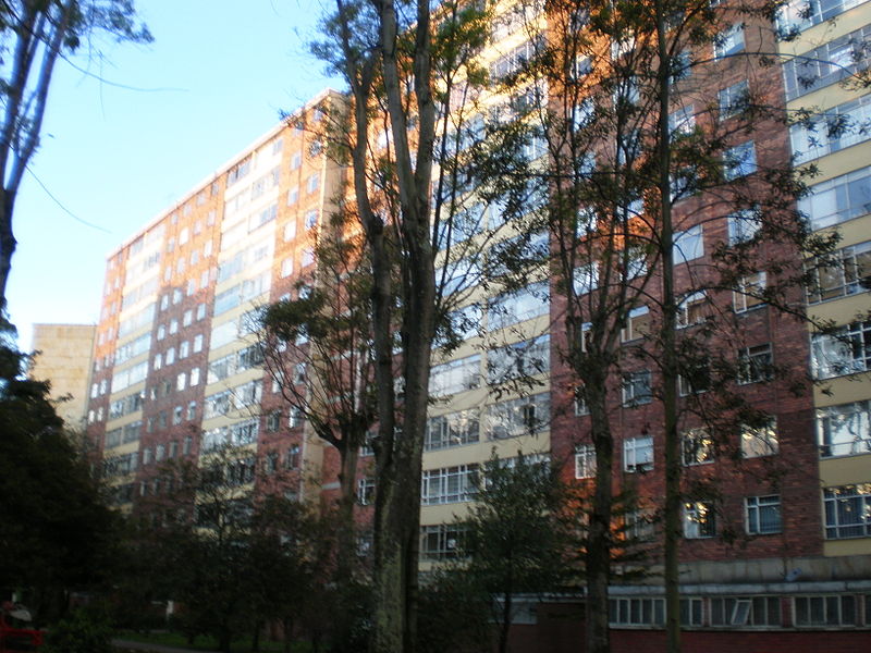 File:CENTRO URBANO ANTONIO NARIÑO.JPG