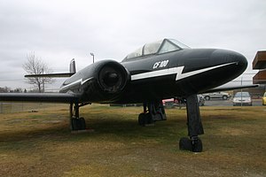 CF-100 Canuck Mk 3 v barvách prototypu, vystavený v Calgary, Kanada
