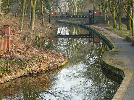 Caldon Canal, Hanley Park geograph 1682606 by Stephen McKay