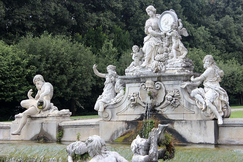 File:Caserta. Fuente de Ceres. 05.JPG