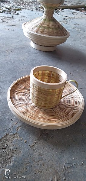 File:Chai cup and plate.jpg