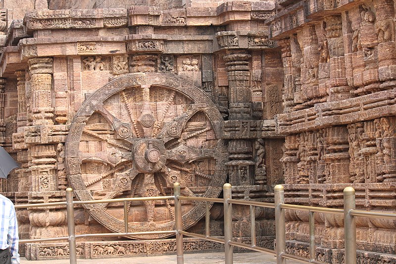 File:Chariot Wheel of SunTemple Konark-Konark-Odisha-IMG 001.jpg