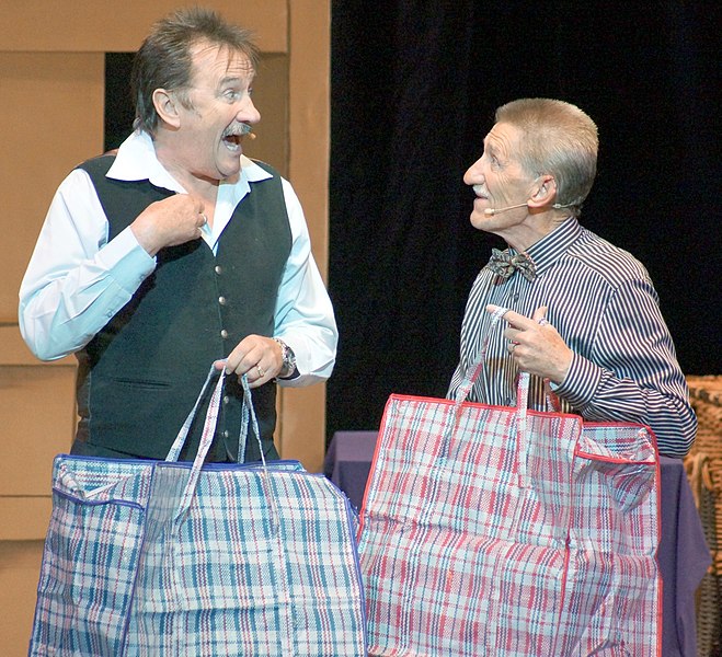 File:Chuckle Brothers - 29 August 2013.jpg