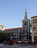 St Jamess Piccadilly templom 2 (5123798865) .jpg