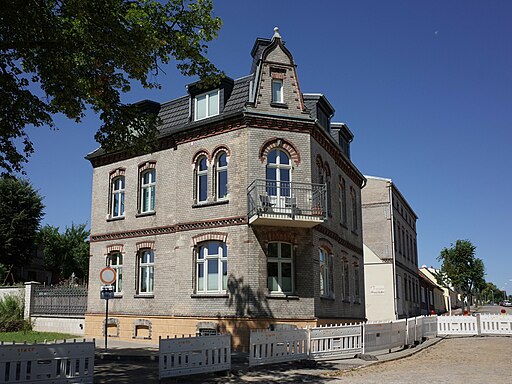 Coswig(Anhalt),Hubertusstraße 15