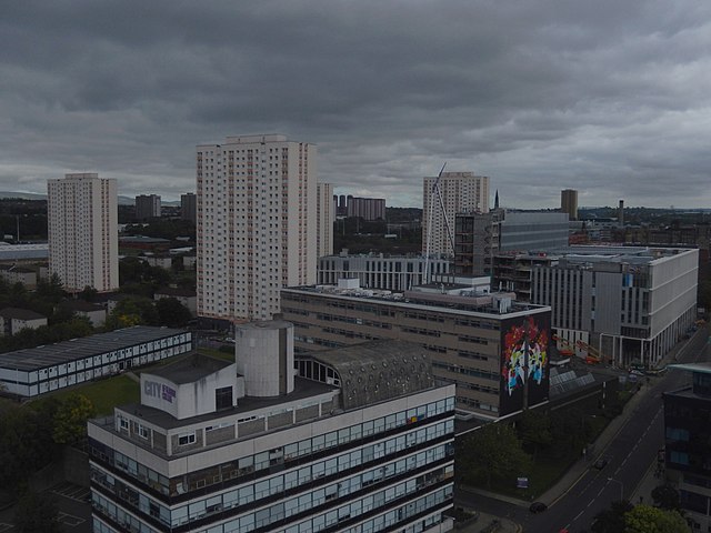 Townhead's new educational quarter, with buildings such as the Central College of Commerce (foreground) evolved from the ideas contained within the Br