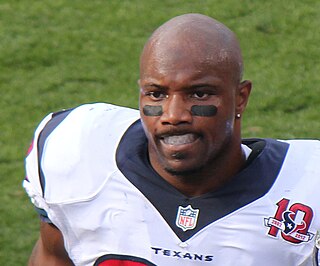 <span class="mw-page-title-main">Danieal Manning</span> American football player and coach (born 1982)