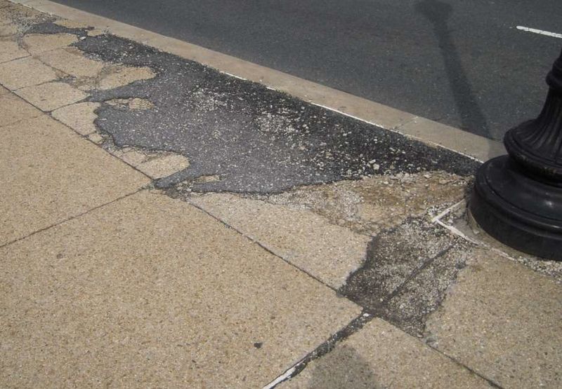 File:Deteriorating sidewalk - Arlington Memorial Bridge 2013.jpg