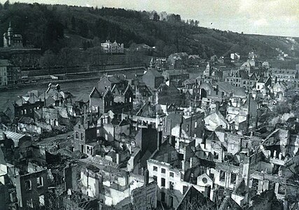 Dinant Quartier StPierre 1914.jpg