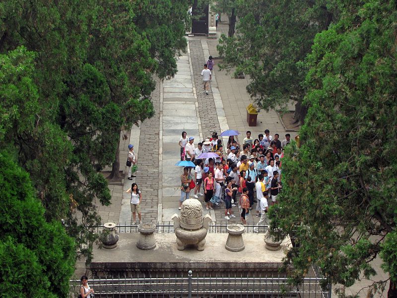 File:Dingling Ming Dynasty Tomb - Flickr - treegrow.jpg