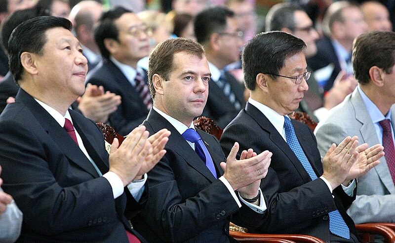 File:Dmitry Medvedev in China 28 September 2010-3.jpeg