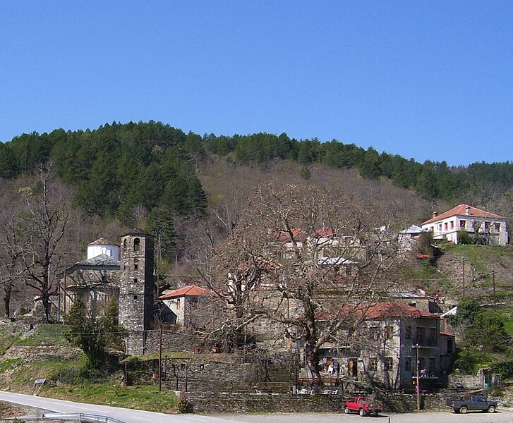 File:Doliani Zagori village.jpg