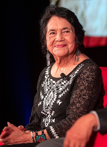 2015 Beacon of Life Award recipient Dolores Huerta