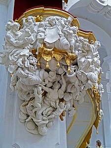 Púlpito da Hofkirche en Dresden, de Balthasar Permoser