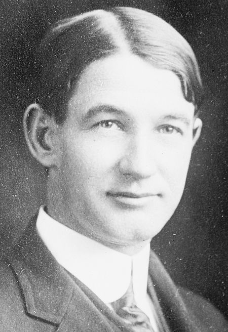 Edmund Heller 1916.jpg