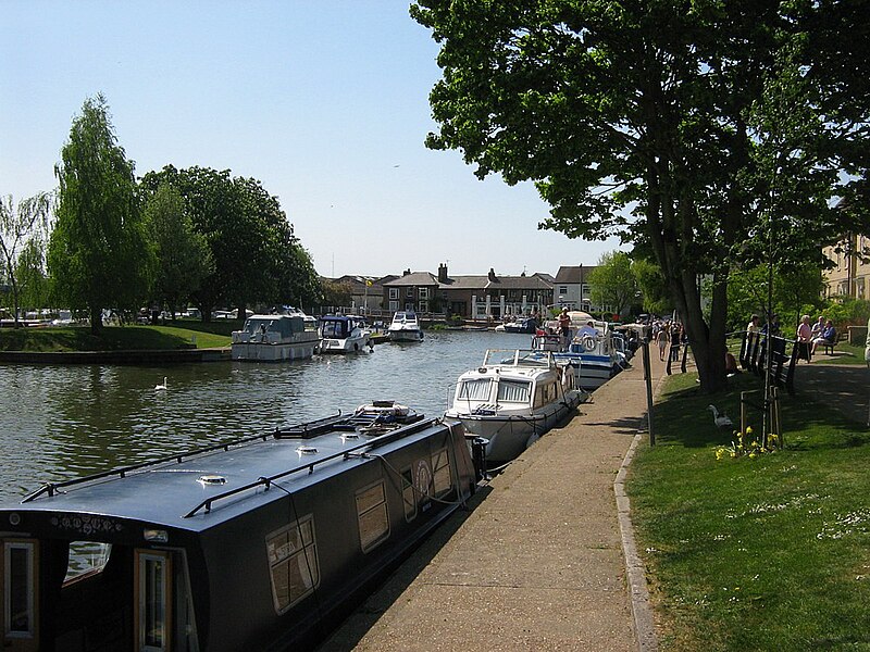 File:Ely quay 2.jpg