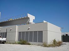 End of the elevated Metrorail track at Miami Intermodal Center End of Metrorail line at Airport station.jpg