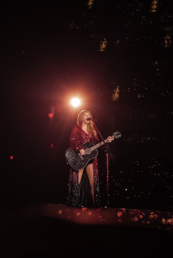 Image: Eras Tour   Inglewood, California   Red act 10