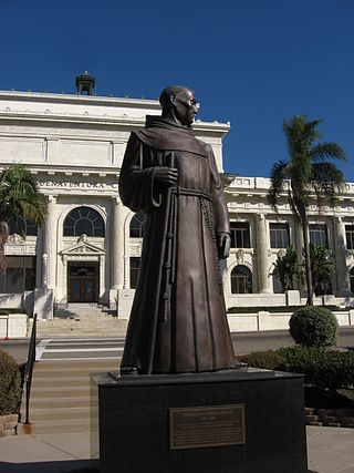 <span class="mw-page-title-main">Statues of Junípero Serra (Ventura, California)</span> 1936 Federal Art Project in Ventura, California