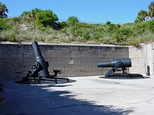 Battery and guns at Fort De Soto